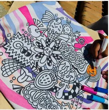 Retro Vibes Colouring bag