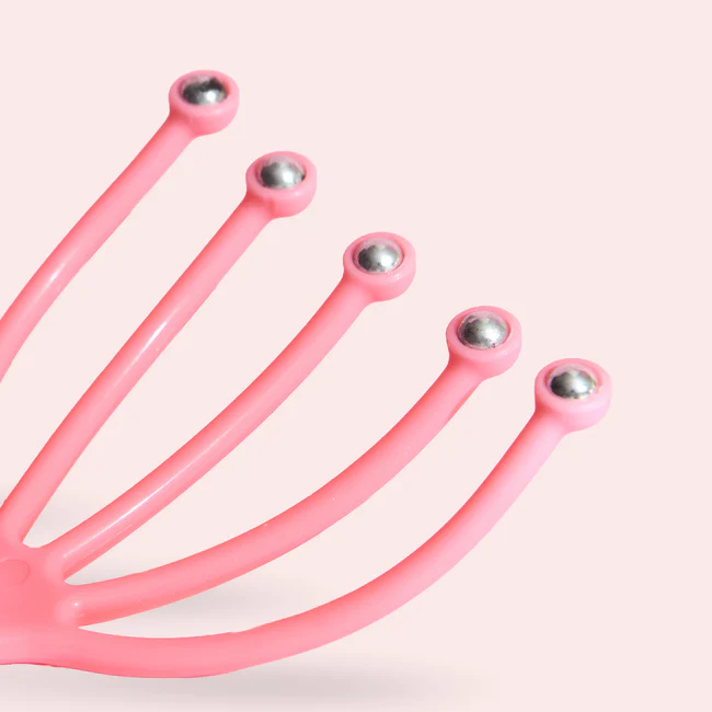 SCALP MASSAGER