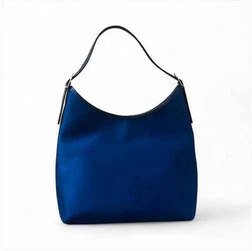 Slouchy Tote	faux suede tote 